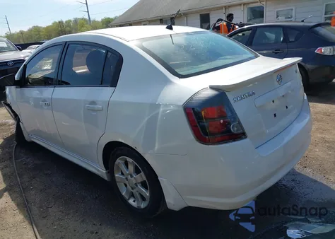 2011 Nissan Sentra 2.0 z USA, uszkodzony, nr VIN 3N1AB6APXBL647124